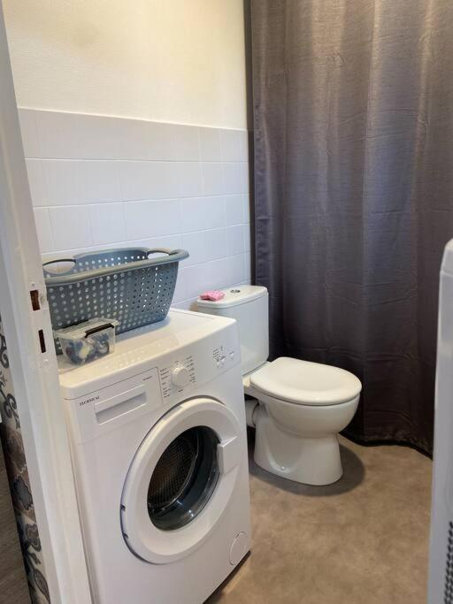 Le Saint-Amour Appartement Classe 2 Etoiles Εξωτερικό φωτογραφία