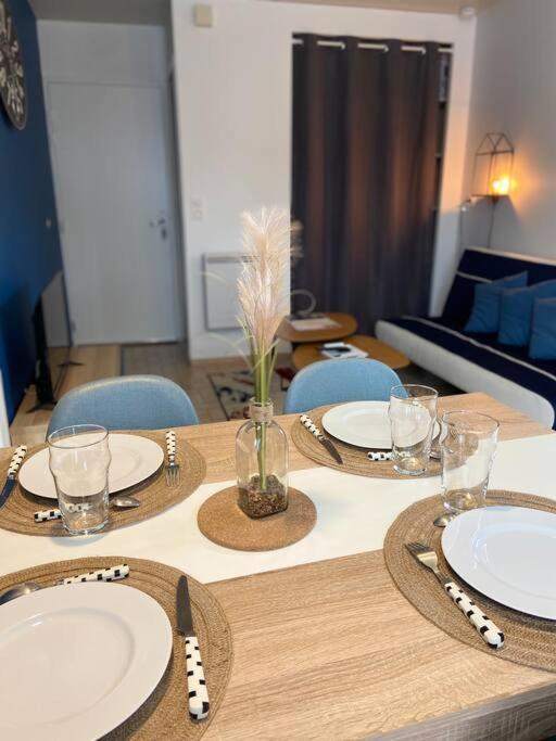 Le Saint-Amour Appartement Classe 2 Etoiles Εξωτερικό φωτογραφία